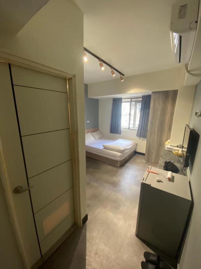 Fengjia Gift Box Homestay Ταϊχούνγκ Εξωτερικό φωτογραφία