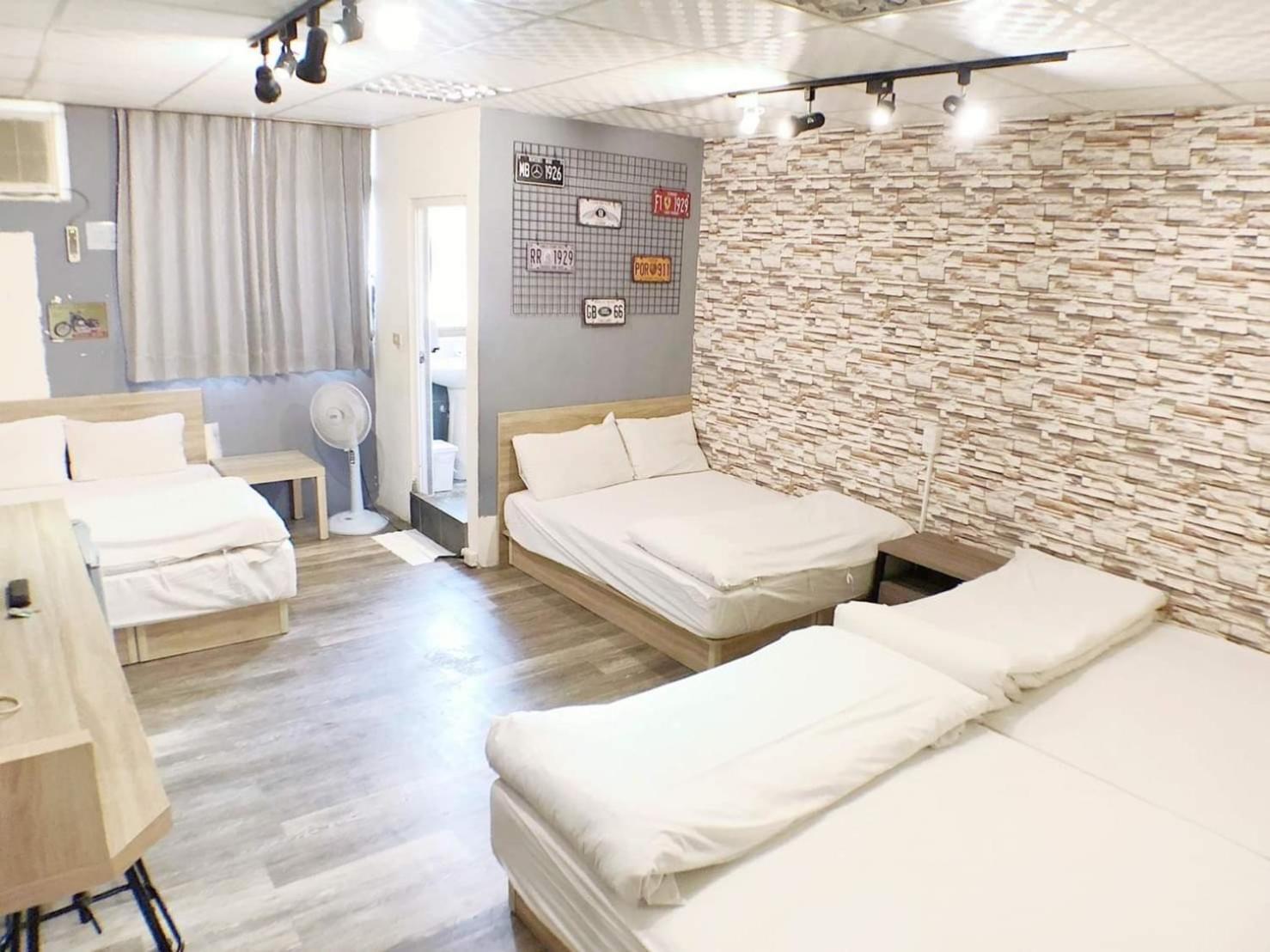 Fengjia Gift Box Homestay Ταϊχούνγκ Εξωτερικό φωτογραφία