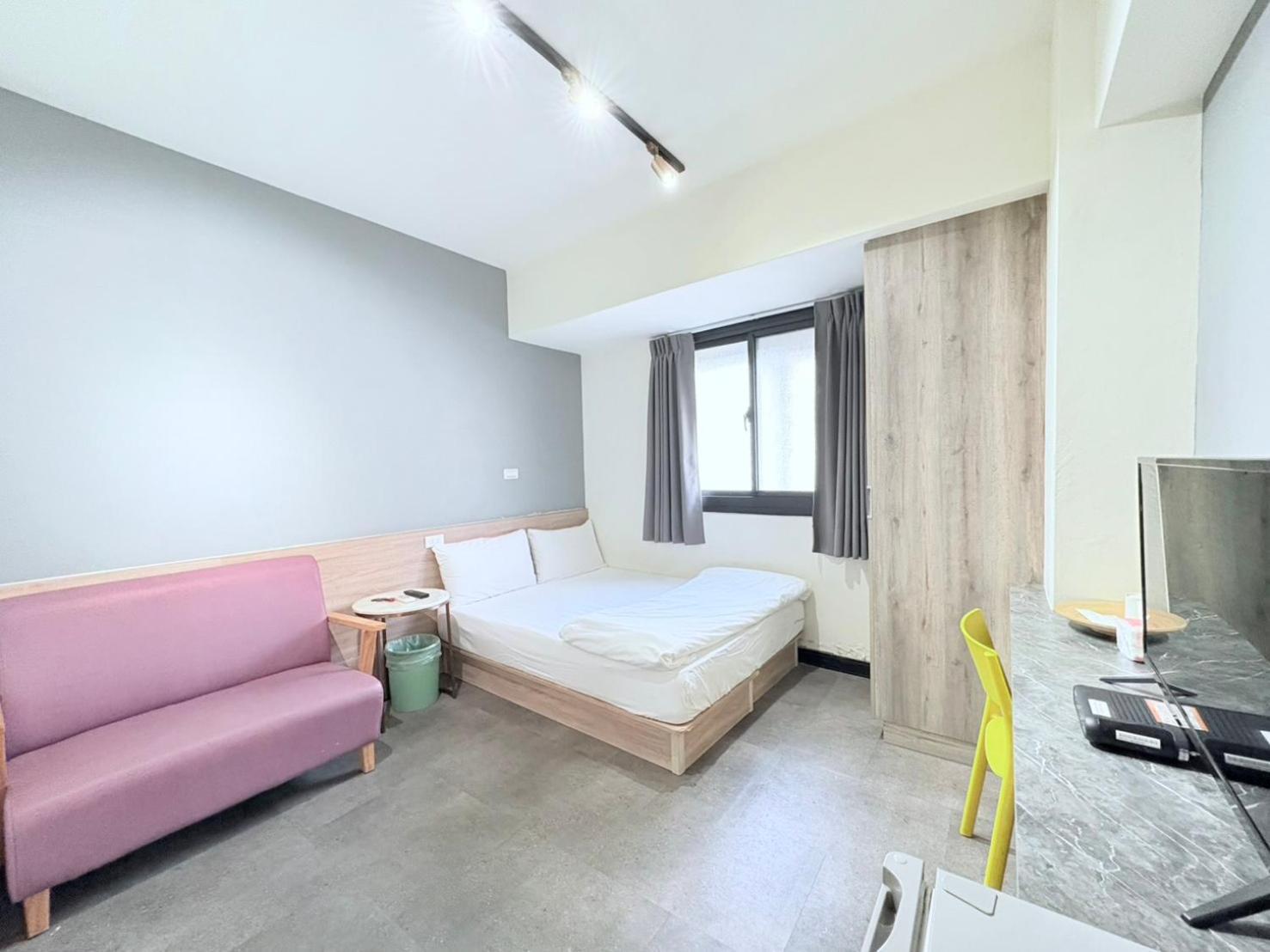 Fengjia Gift Box Homestay Ταϊχούνγκ Εξωτερικό φωτογραφία